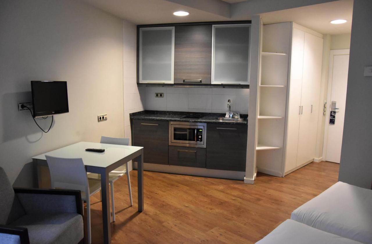 Hotel Y Apartamentos Snoe Isaba Kültér fotó