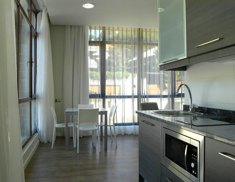 Hotel Y Apartamentos Snoe Isaba Kültér fotó